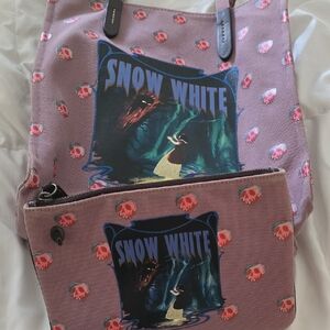 RARE Snow White Themed Tote and Pouch Set
